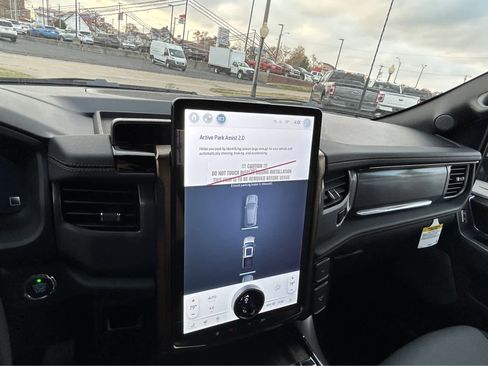 New 2023 Ford F150 Lightning Lariat image 64