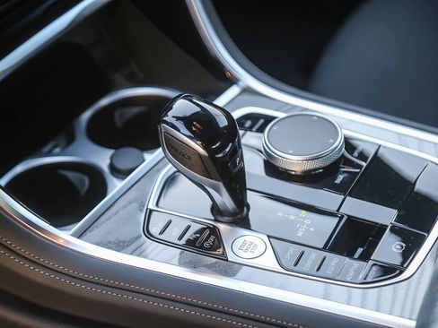 New 2026 BMW 840i 840i w/ M Sport Professional Package image 16