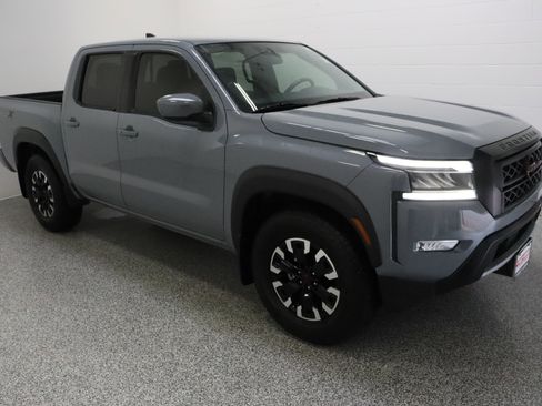 Used 2024 Nissan Frontier Pro-X RWD image 4