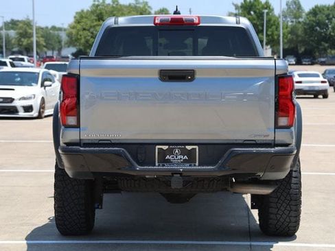 Used 2023 Chevrolet Colorado ZR2 w/ ZR2 Convenience Package III AWD/4WD image 5
