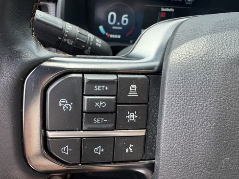 Used 2024 Ford Expedition Max Platinum image 16