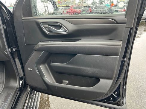 Used 2024 GMC Yukon AT4 w/ AT4 Premium Plus Package image 25