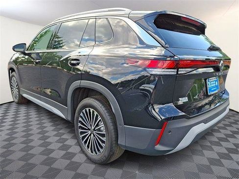 New 2025 Volkswagen Tiguan S image 4