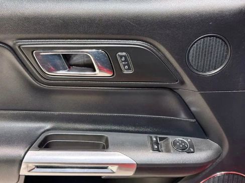 Used 2016 Ford Mustang GT Premium image 11