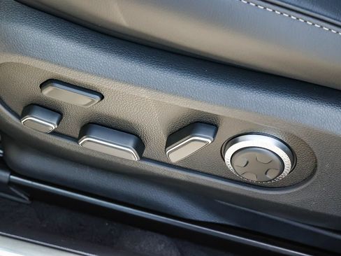 New 2027 Genesis GV60 Prestige AWD/4WD image 23