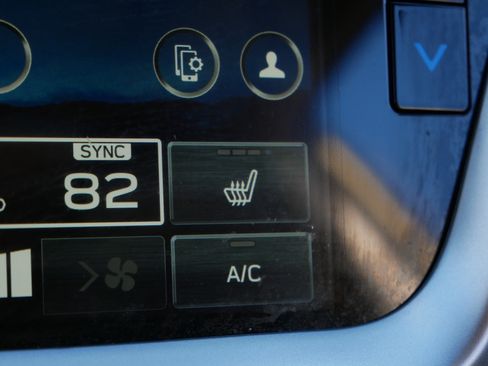 Certified 2025 Subaru Outback Onyx Edition image 31