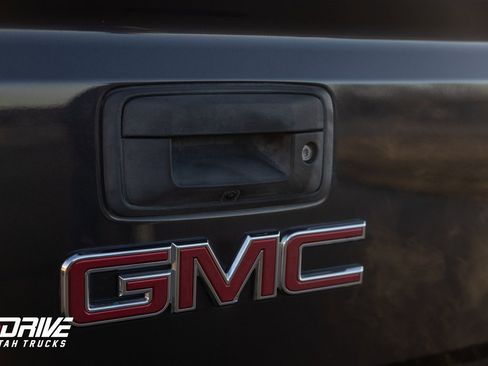 Used 2016 GMC Sierra 1500 SLT w/ SLT Premium Package image 11