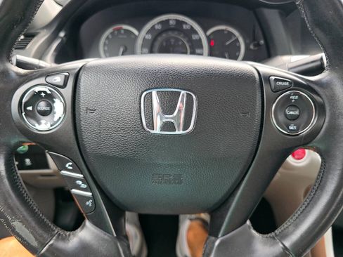Used 2013 Honda Accord EX-L image 16
