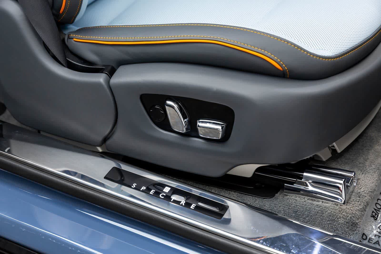 Certified 2024 Rolls-Royce Spectre w/ Spectre Launch Package AWD/4WD image 37