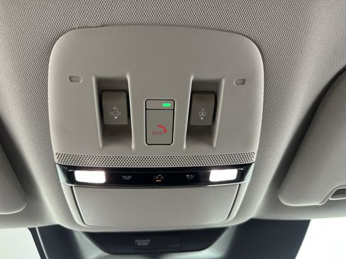 Certified 2025 Nissan Murano SL image 34