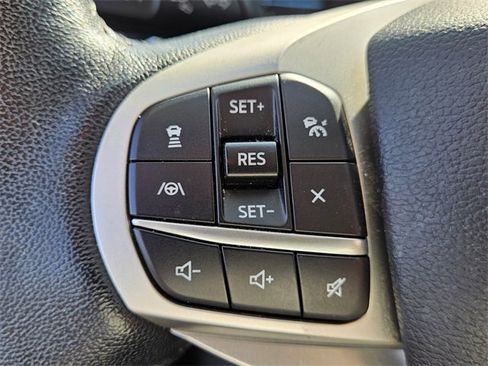 Used 2021 Ford Explorer Limited w/ Equipment Group 301A image 23