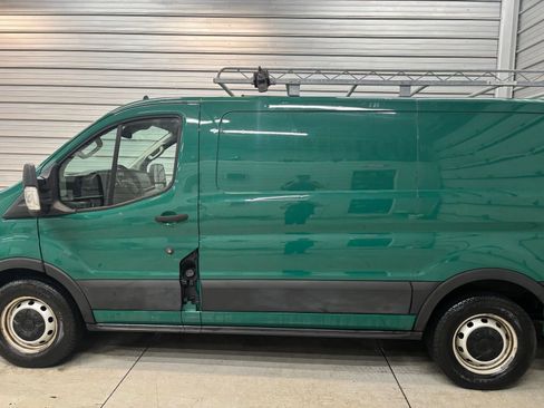 Used 2020 Ford Transit 150 Low Roof image 7