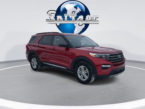 Used 2023 Ford Explorer XLT w/ Equipment Group 202A image 2