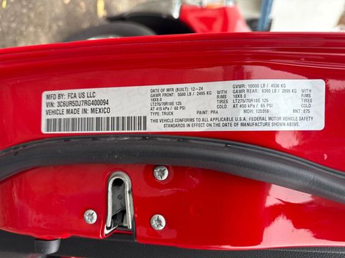 Used 2024 RAM 2500 Big Horn w/ Bed Utility Group image 30