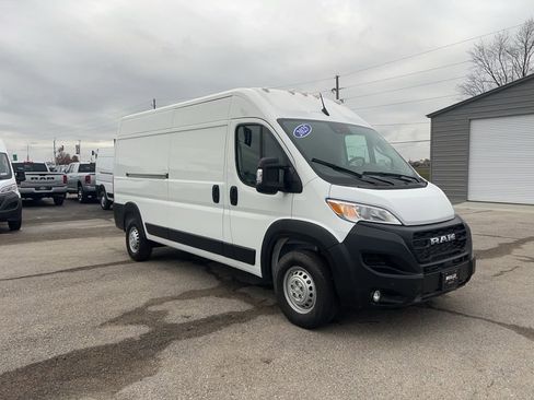Used 2025 RAM ProMaster 2500 w/ Safety Group image 1