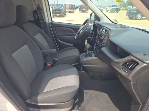 Used 2022 RAM ProMaster City Tradesman FWD image 23