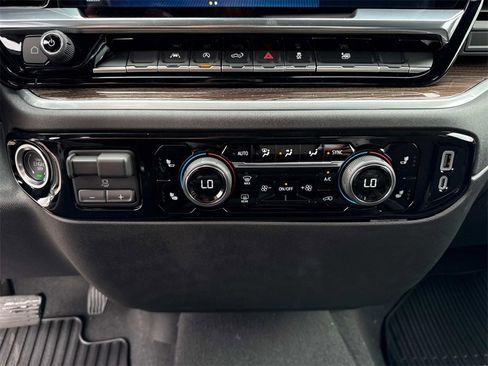 New 2026 Chevrolet Silverado 1500 LT image 19