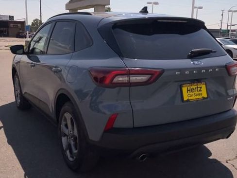 Used 2026 Ford Escape ST-Line AWD/4WD image 8