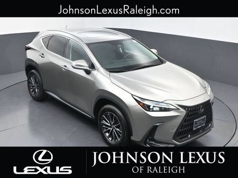 Used 2022 Lexus NX 250 AWD image 24
