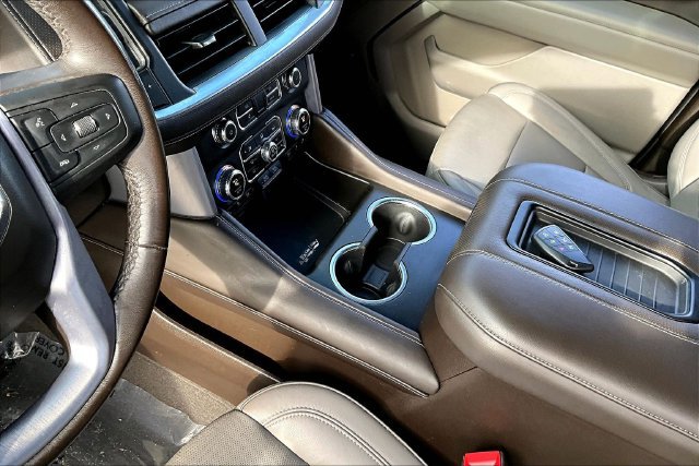 Used 2021 GMC Yukon SLT AWD/4WD image 17