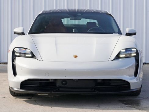 Used 2023 Porsche Taycan 4S w/ Premium Package image 7