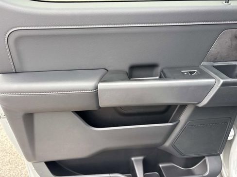 New 2026 Ford F150 XLT w/ Equipment Group 302A MID image 19