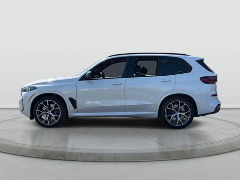 Used 2026 BMW X5 M60i image 4