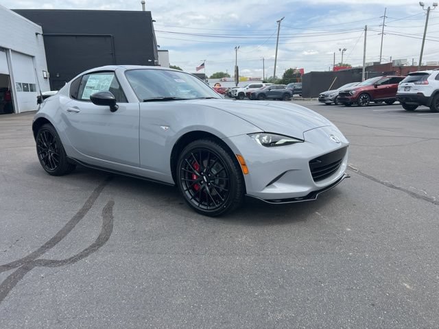 New 2024 MAZDA MX-5 Miata RF Club w/ Interior Package RWD image 2