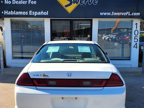 Used 2000 Honda Accord EX image 12