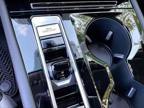 New 2026 Volkswagen Atlas Peak Edition AWD/4WD image 28