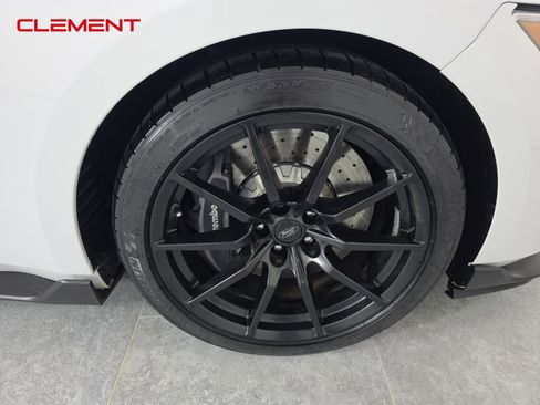 Certified 2017 Ford Mustang Shelby GT350 w/ Electronics Package image 31