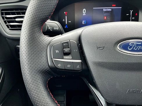 Used 2025 Ford Escape ST-Line Select AWD/4WD image 20