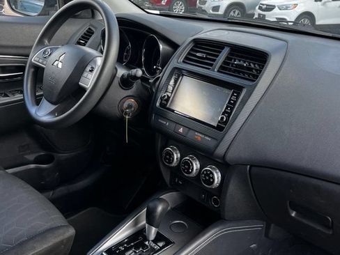 Used 2021 Mitsubishi Outlander Sport ES FWD image 23