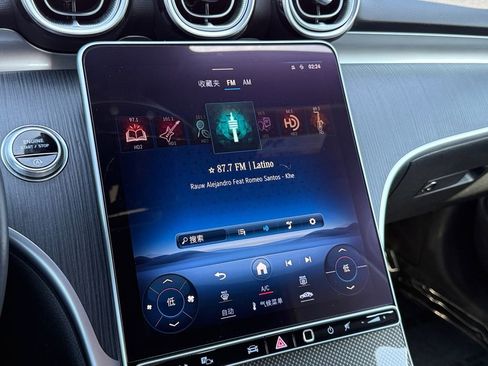 Used 2022 Mercedes-Benz C 300 4MATIC Sedan image 15