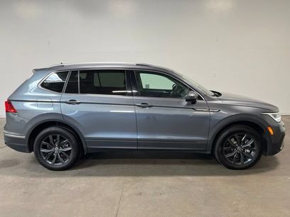 Used 2024 Volkswagen Tiguan SE