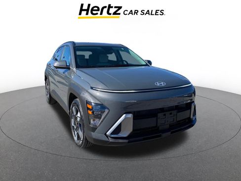 Used 2025 Hyundai Kona SEL image 1