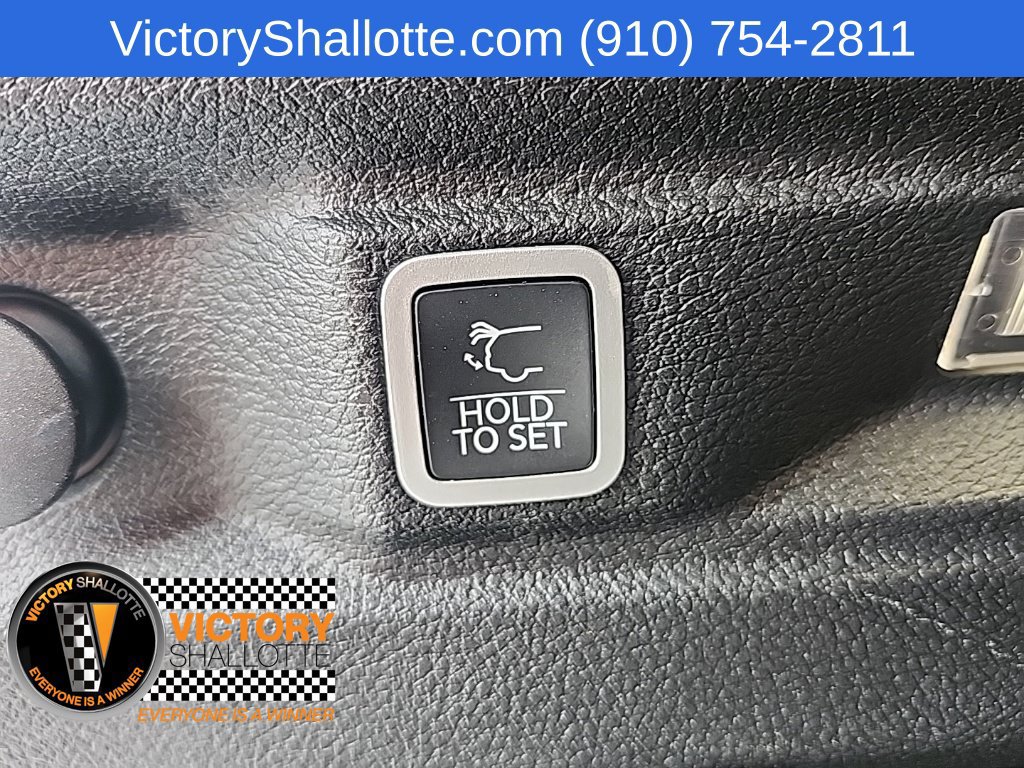 Used 2021 Jeep Grand Cherokee L Limited AWD/4WD image 27