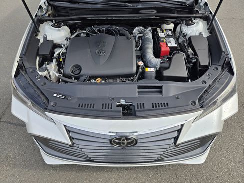 Used 2022 Toyota Avalon Limited w/ Advanced Safety Package image 19
