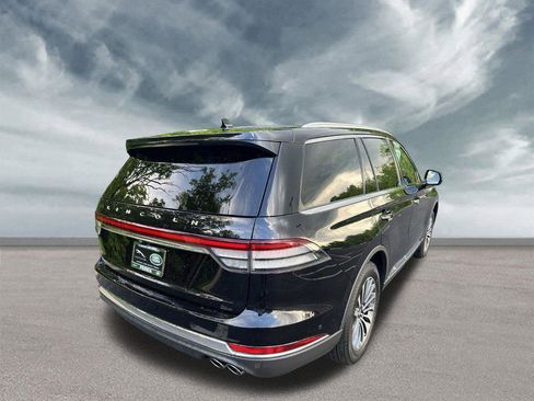 Used 2022 Lincoln Aviator Reserve w/ Equipment Group 201A AWD/4WD image 5