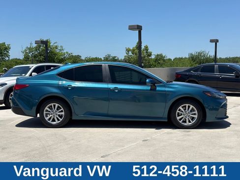 Used 2025 Toyota Camry LE w/ Convenience Package FWD image 7