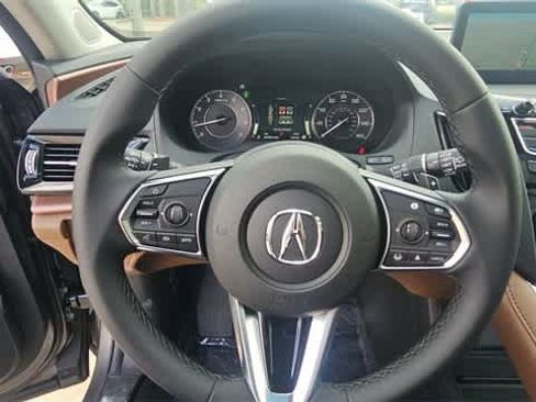Used 2025 Acura RDX SH-AWD w/ Technology Package image 16