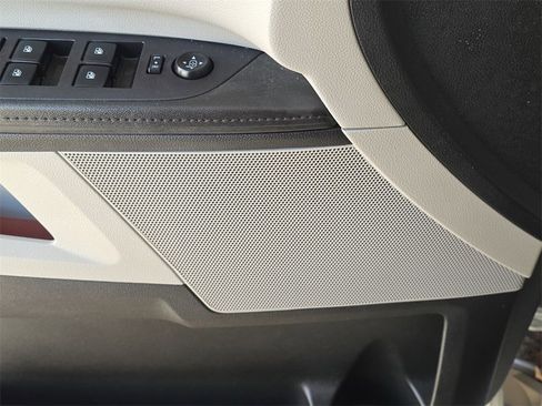 Certified 2017 Chevrolet Equinox LS image 20