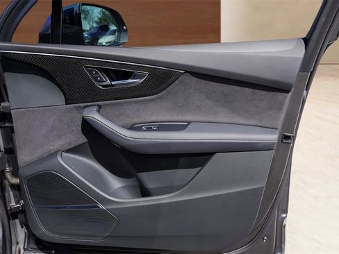 Used 2023 Audi SQ7 Premium Plus image 29