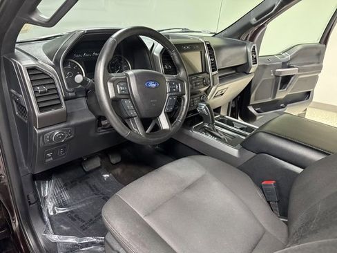 Used 2019 Ford F150 XLT w/ Equipment Group 302A Luxury AWD/4WD image 13