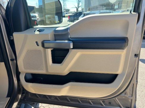 Used 2021 Ford F250 XLT w/ XLT Premium Package image 26