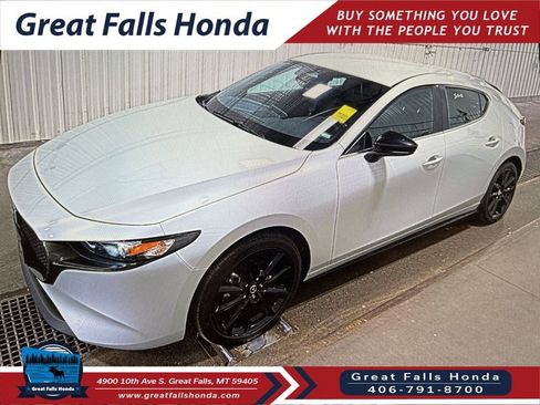 Used 2024 MAZDA MAZDA3 s image 2