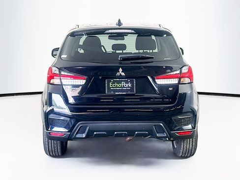 Used 2023 Mitsubishi Outlander Sport SE image 7