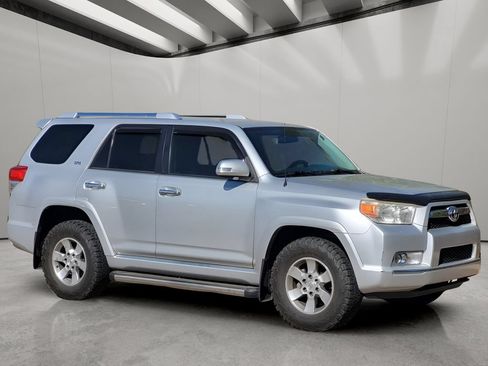 Used 2013 Toyota 4Runner SR5 RWD image 5