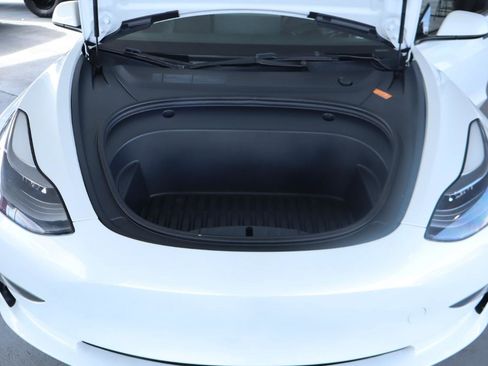 Used 2023 Tesla Model 3 Standard Range RWD image 37