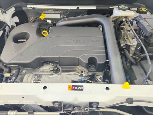 Used 2024 Chevrolet Equinox LT FWD image 21
